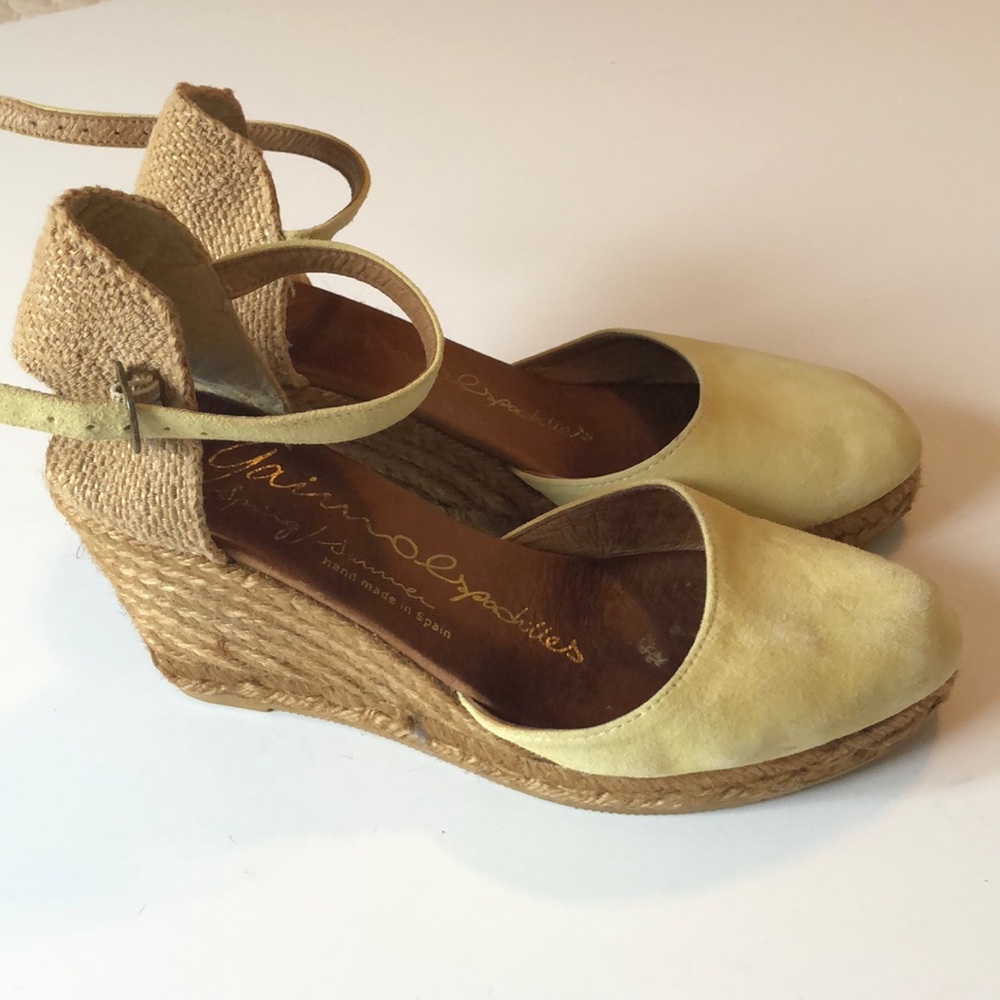 Beautiful comfortable shoes, made in Spain,   39.